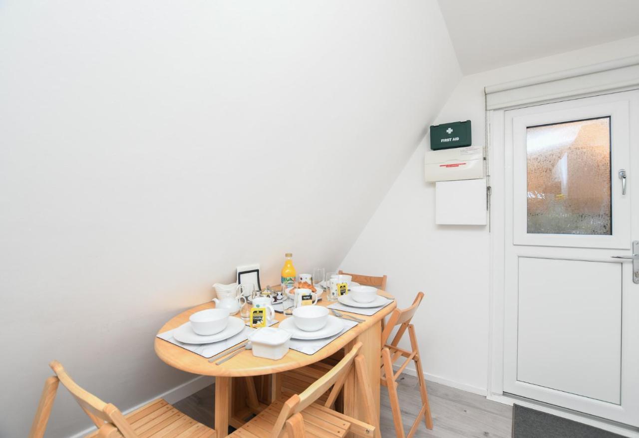 Chalet 47 By The Sea Kingsdown  Exterior photo